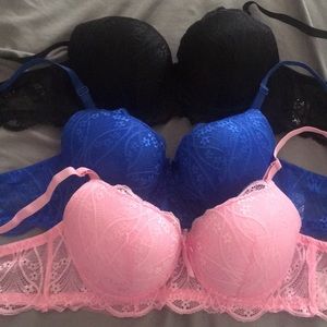 Lot of 3 bras